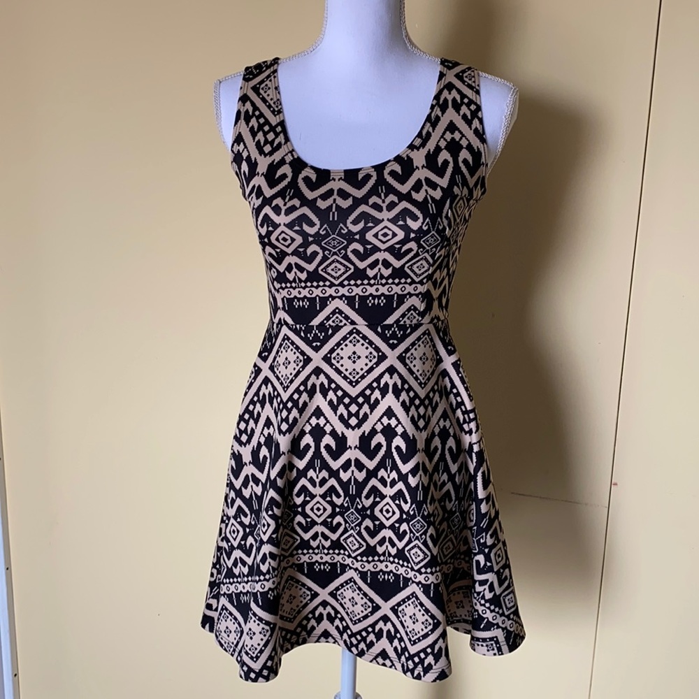 Vibe sportswear mini dress Small size